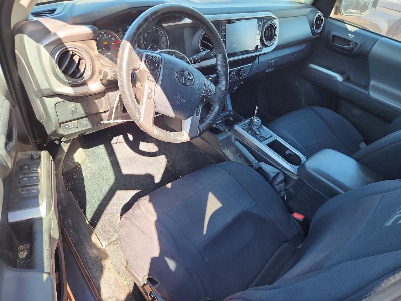 2020 Toyota Tacoma SR5 V6