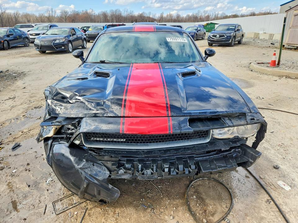 2013 Dodge Challenger sxt