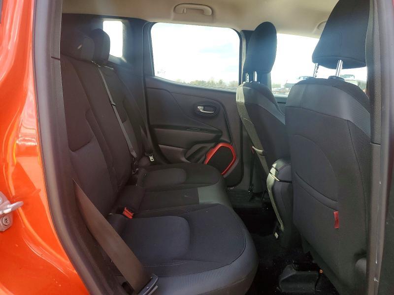 2016 Jeep Renegade Trailhawk