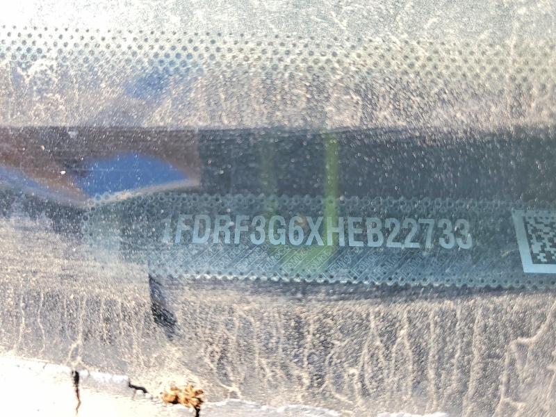 2017 Ford F350 Super Duty Flatbed Truck