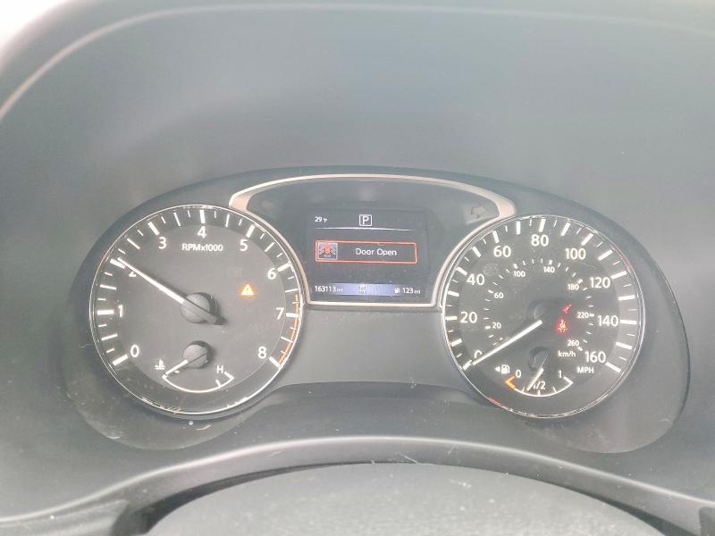 2018 Nissan Pathfinder sv