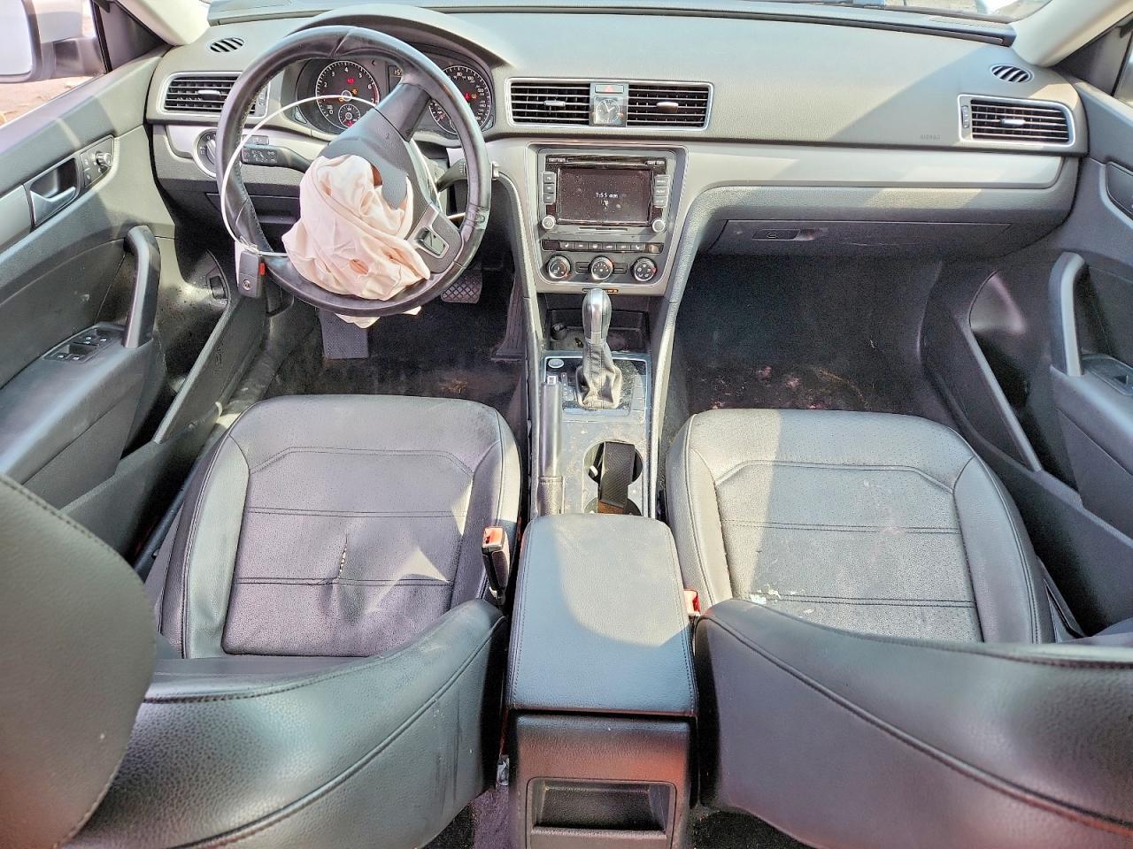 2015 Volkswagen Passat s