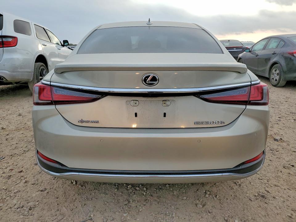 2023 Lexus Es 300h Luxury