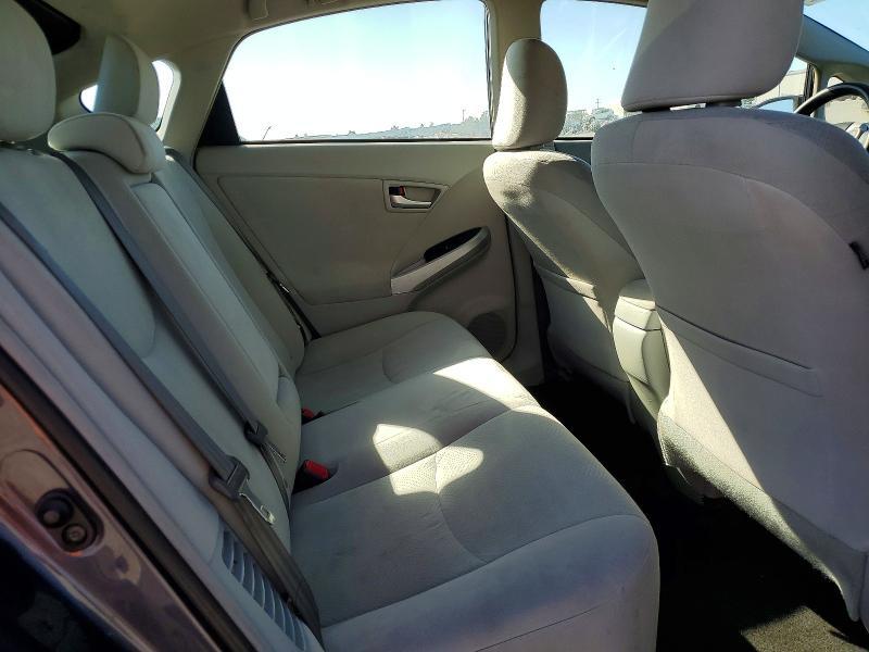2015 Toyota Prius two