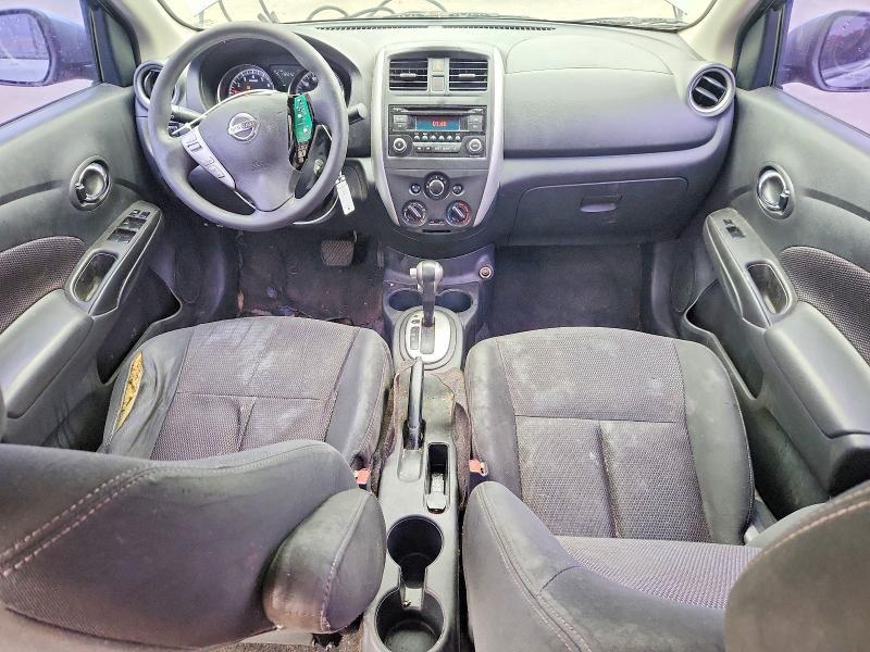 2018 Nissan Versa sv