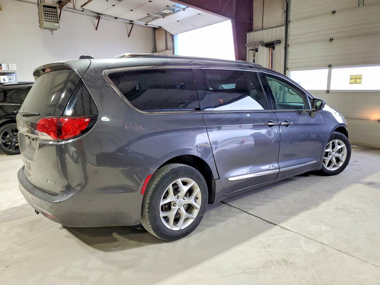 2020 Chrysler Pacifica