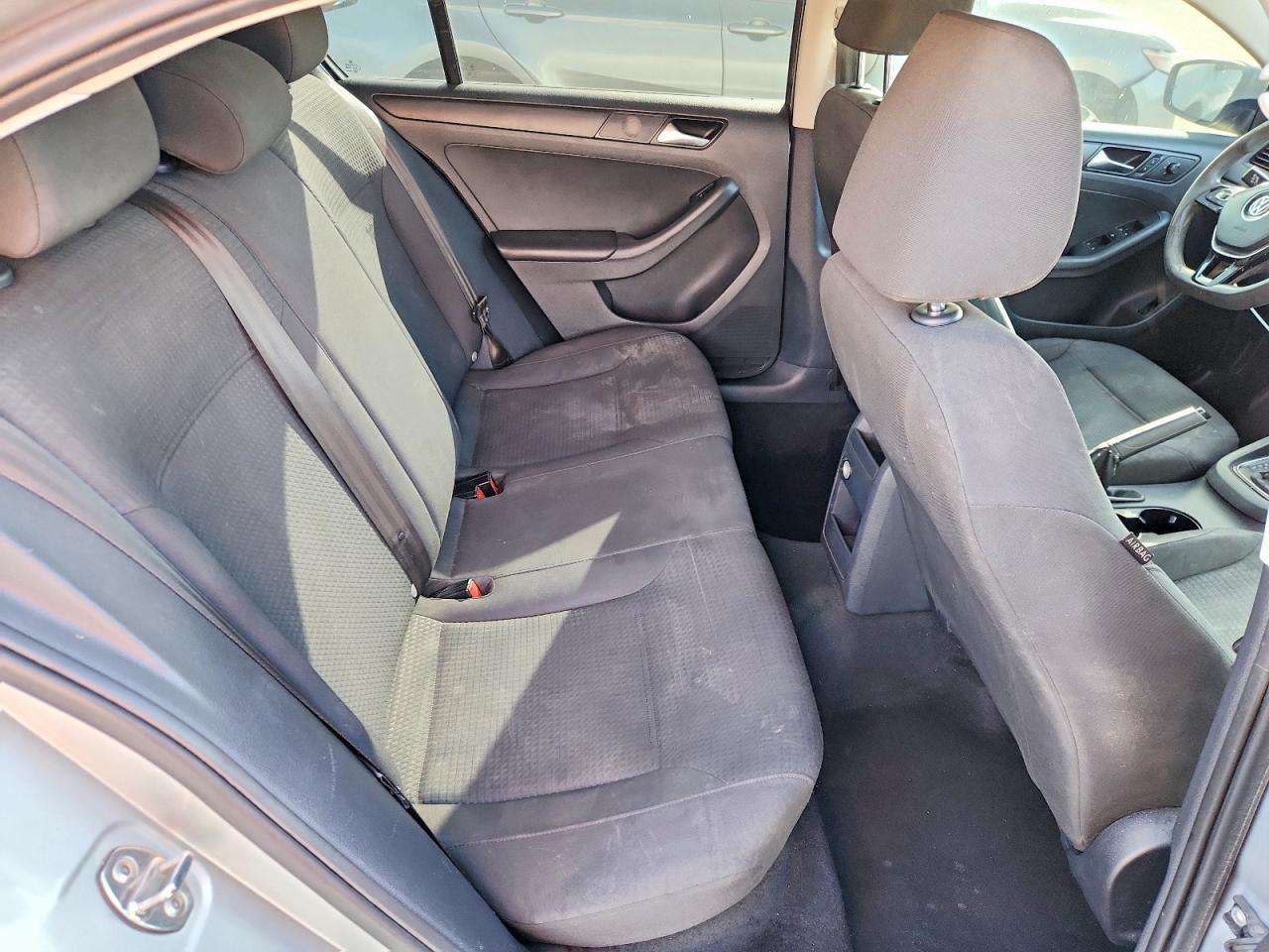 2015 Volkswagen Jetta Base