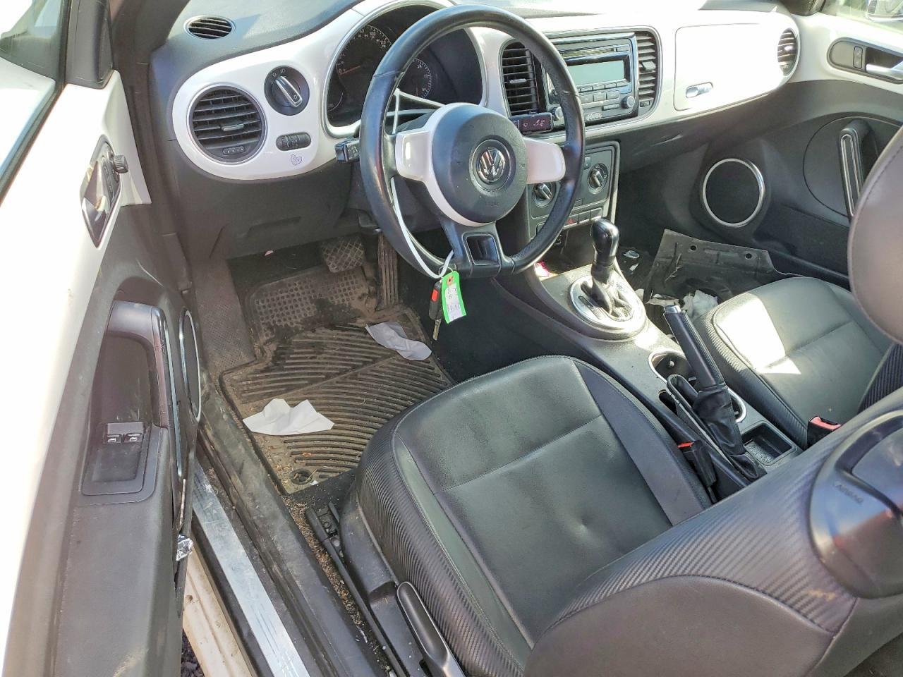 2012 Volkswagen Beetle