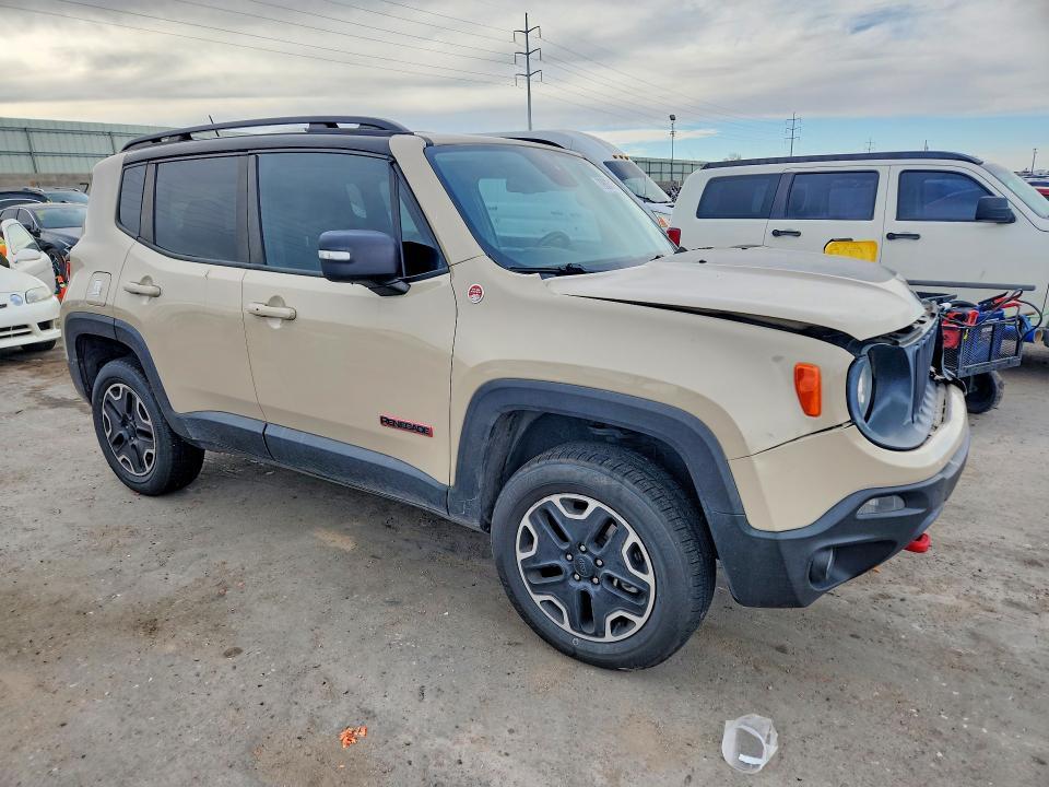 2016 Jeep Renegade Trailhawk