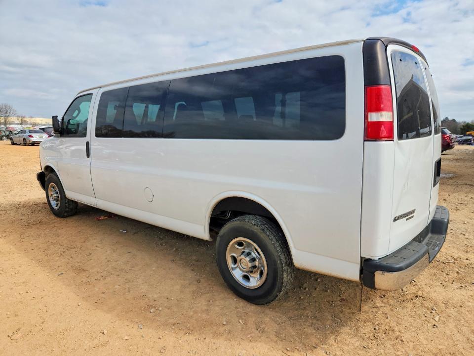 2016 Chevrolet Express G3500 lt