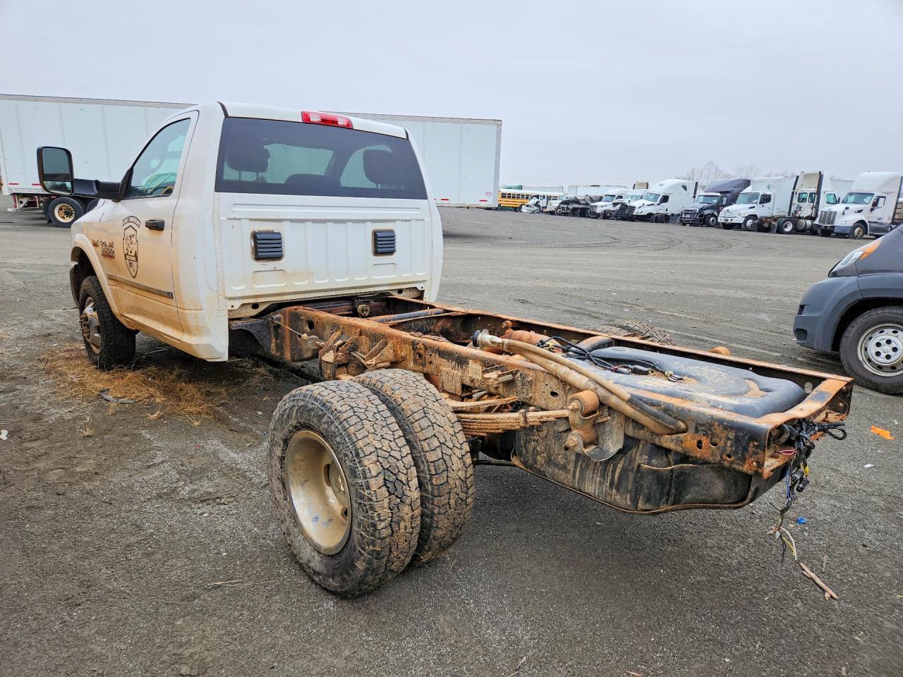 2015 Dodge RAM 3500 Truck Cab AND Chassis