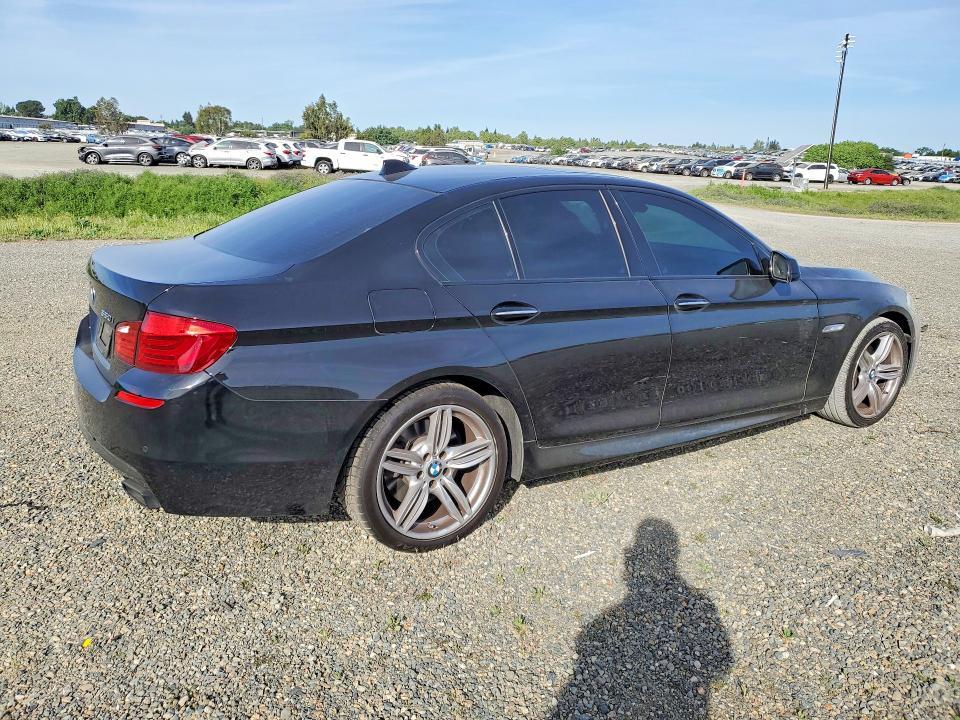 2011 BMW 550 i