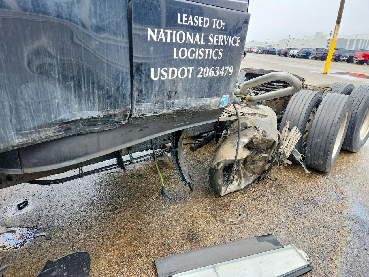 2007 Volvo VNL Semi Truck