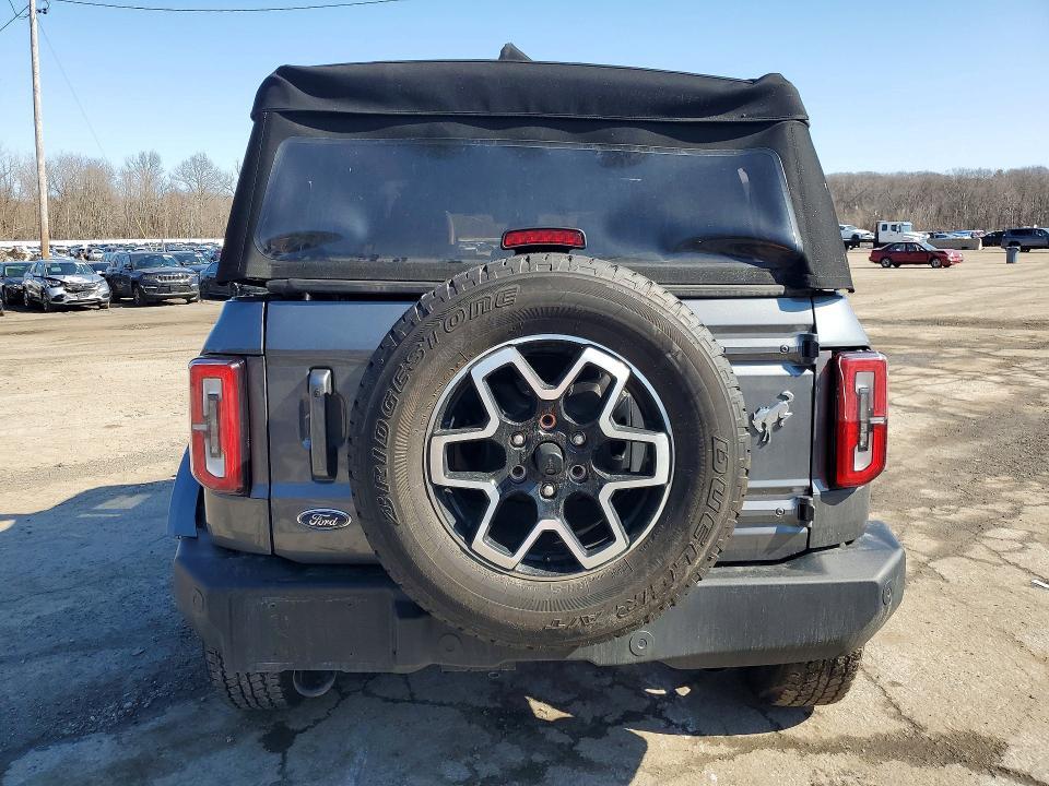 2024 Ford Bronco Outer Banks