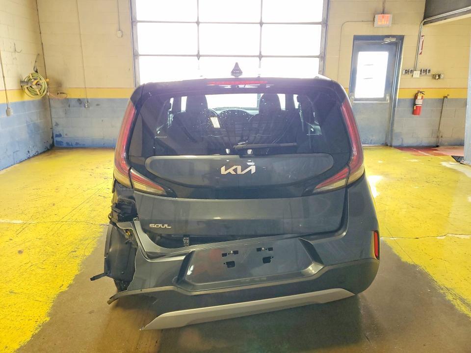 2025 KIA Soul lx