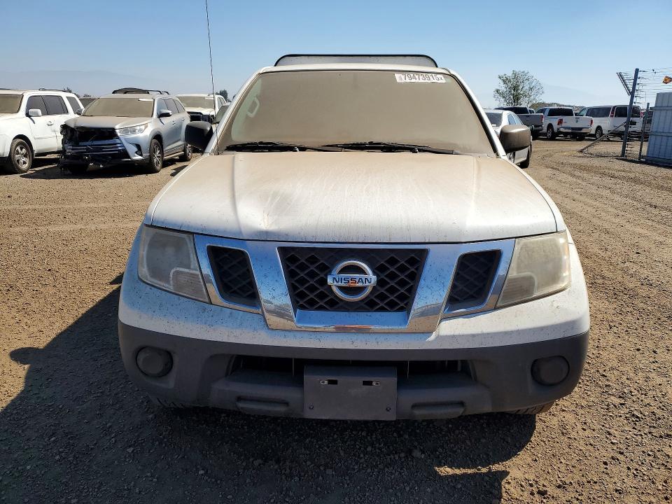 2017 Nissan Frontier s