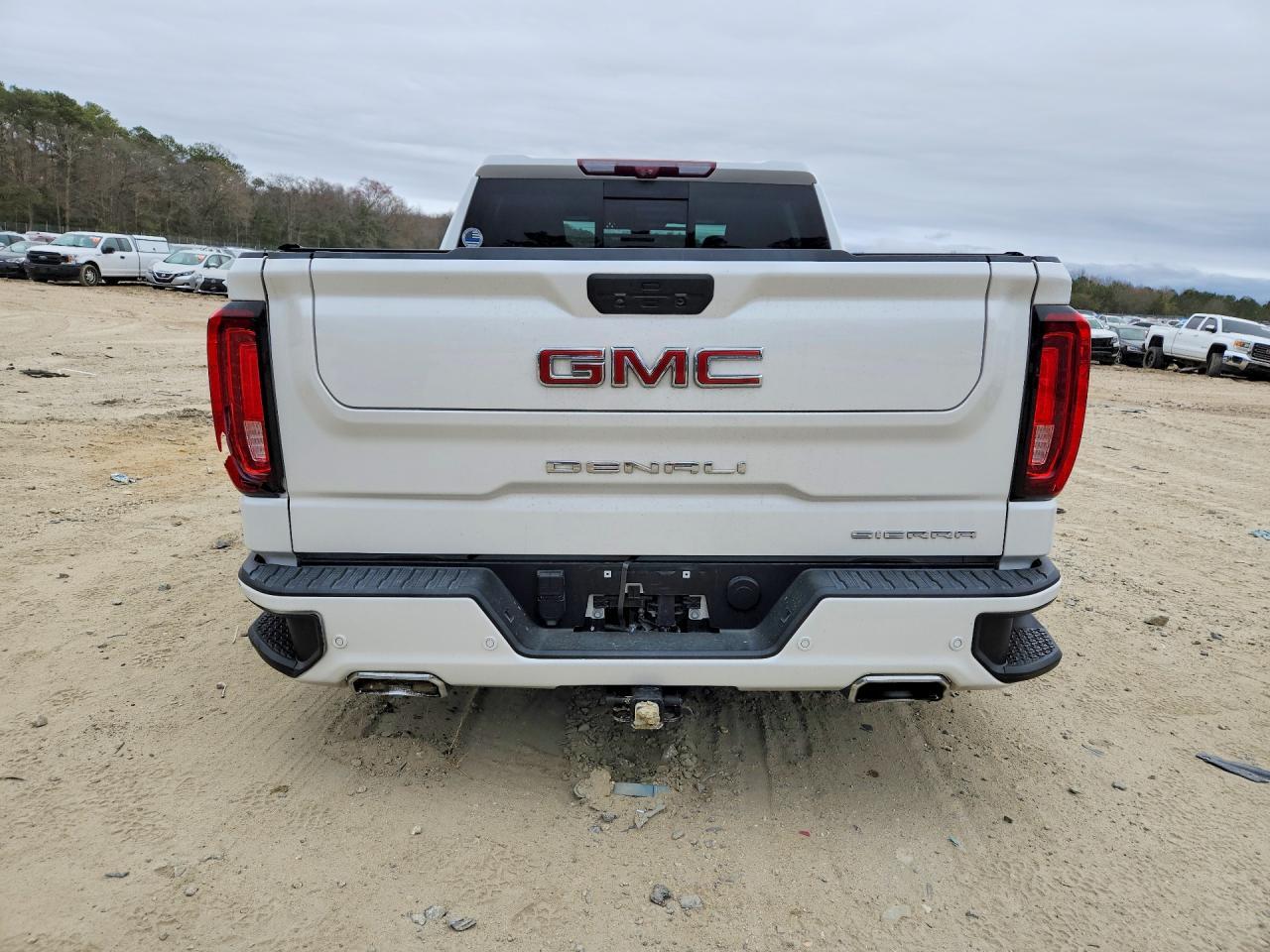 2022 GMC Sierra Limited