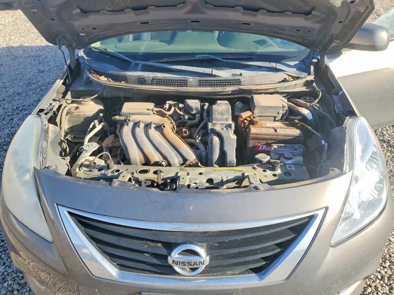 2012 Nissan Versa 1.6 s