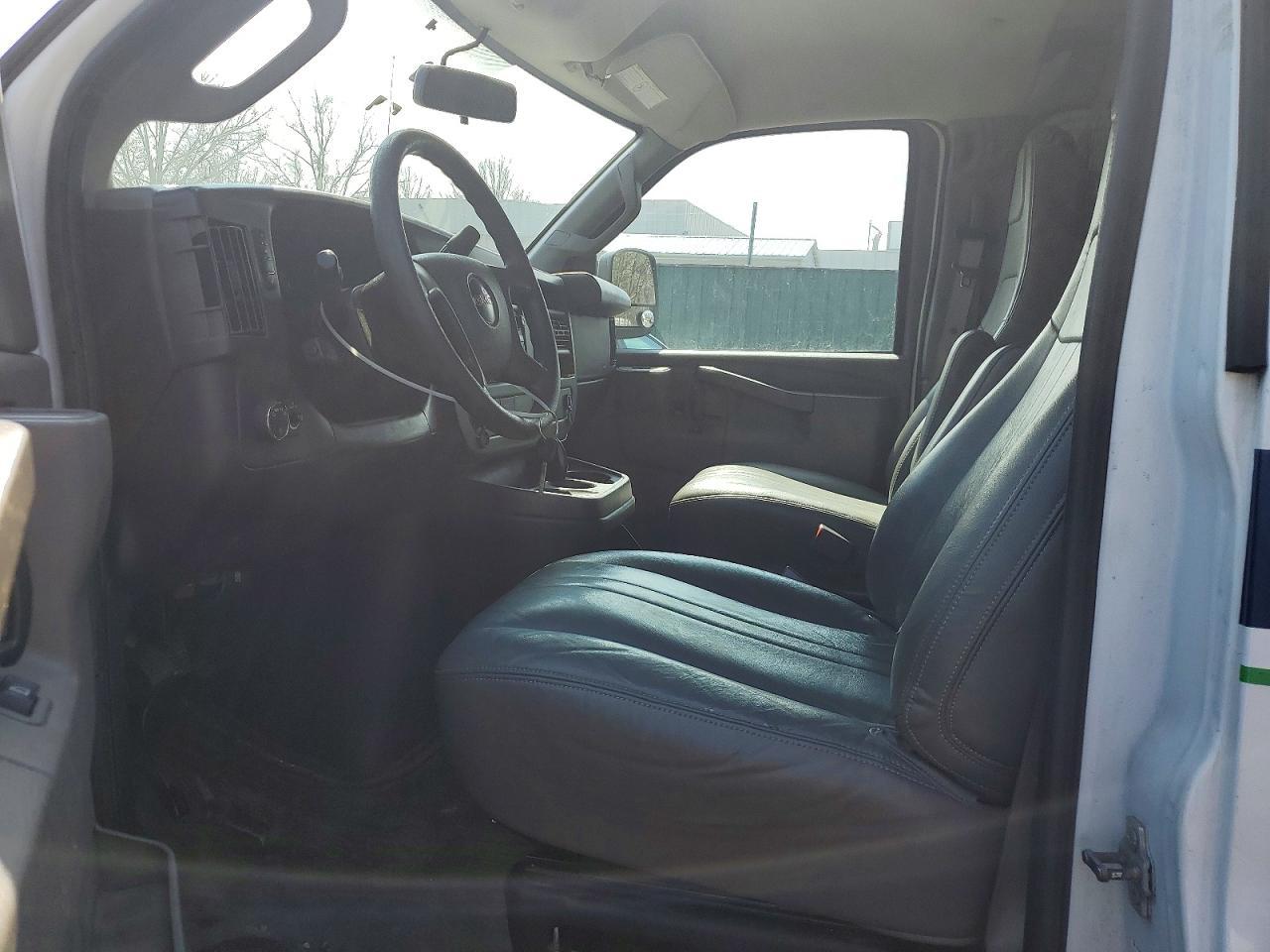 2017 GMC Savana G2500