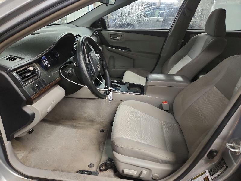 2016 Toyota Camry le