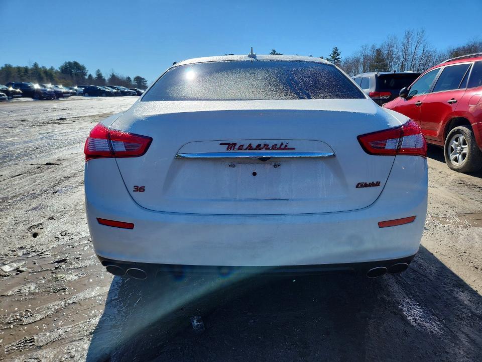 2015 Maserati Ghibli
