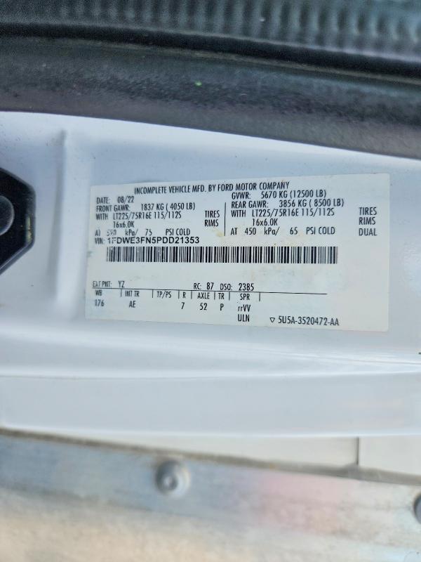 2023 Ford E350 box Truck