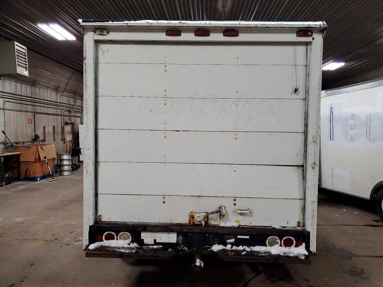 1985 GMC Cutaway Van BOX Truck