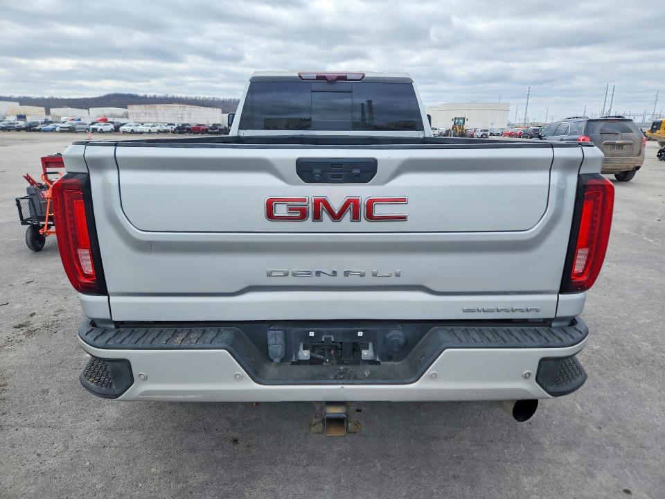 2022 GMC Sierra K3500 Denali