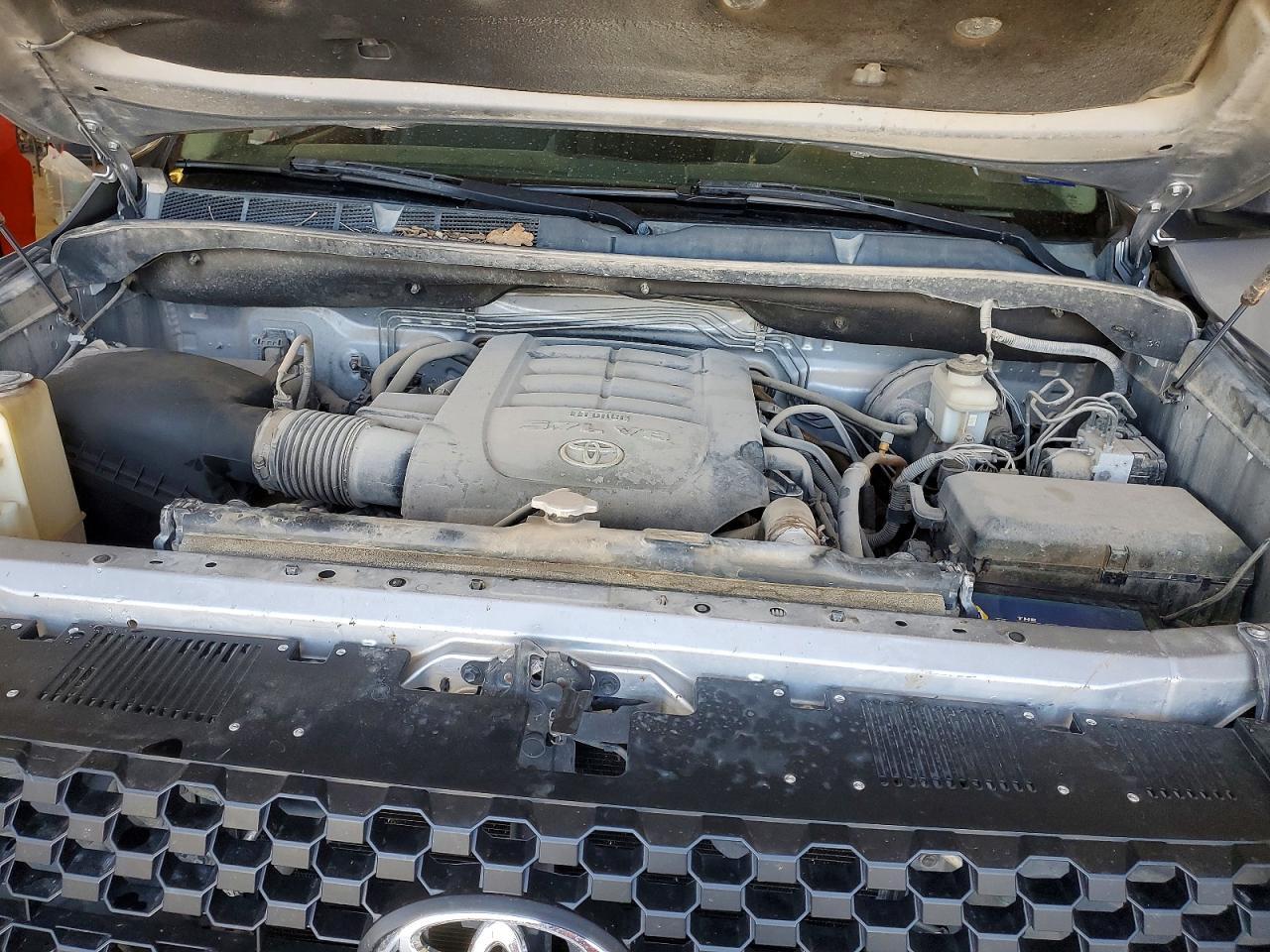 2014 Toyota Tundra SR5