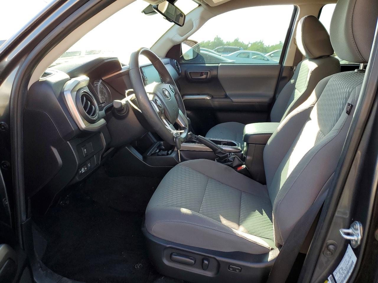 2022 Toyota Tacoma SR5 V6