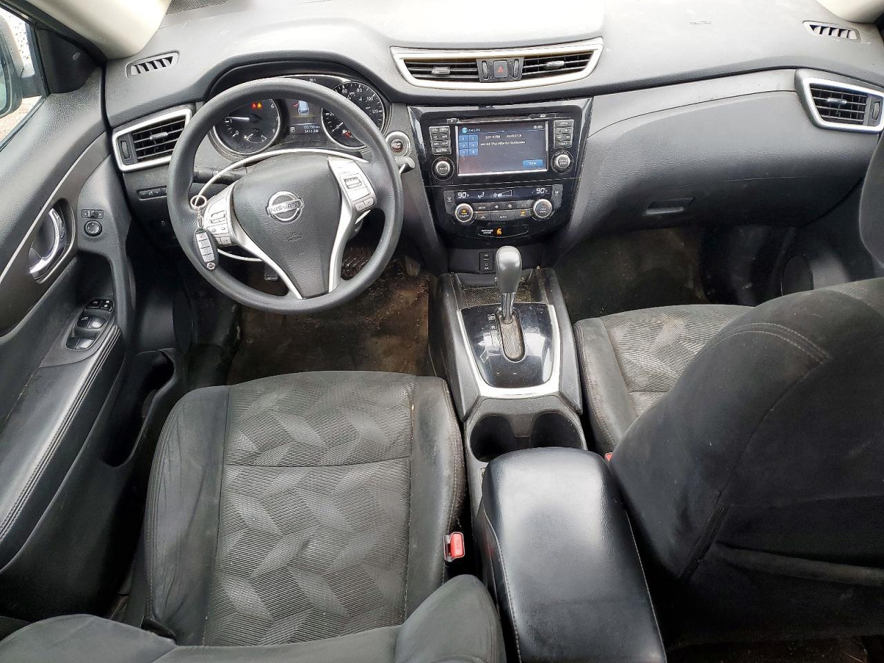 2015 Nissan Rogue sv