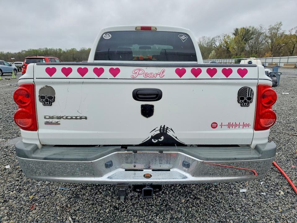 2006 Dodge Dakota Quad SLT