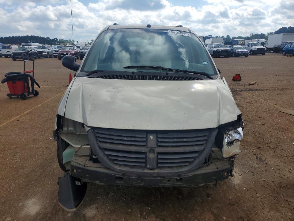 2005 Dodge Grand Caravan se