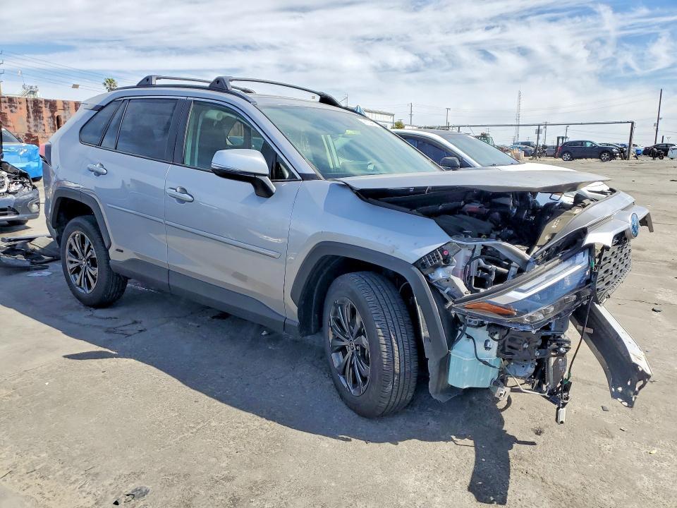 2024 Toyota Rav4 Hybrid xle Premium