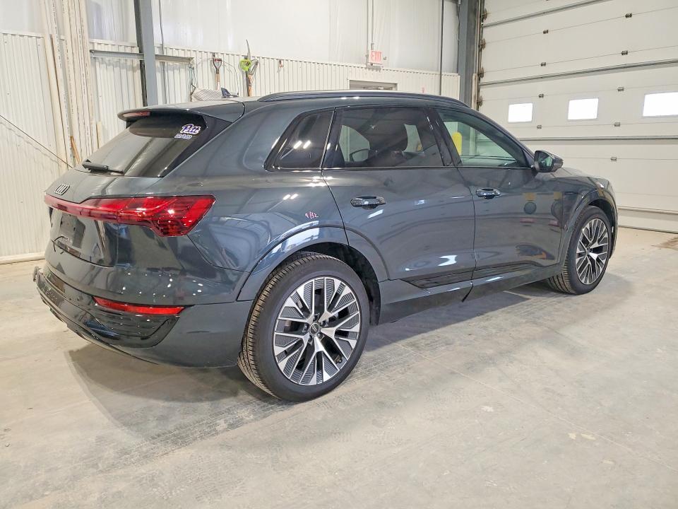 2024 Audi Q8 E-tron Premium Plus