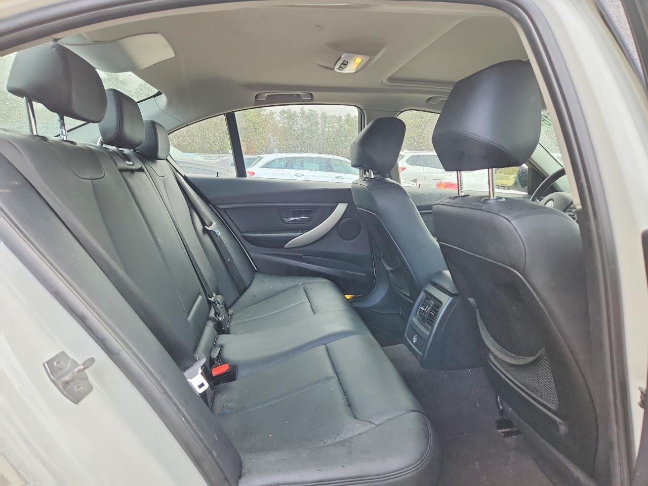 2013 BMW 328 xi Sulev