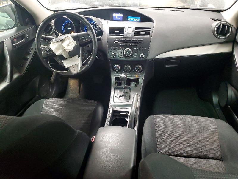 2013 Mazda 3 I