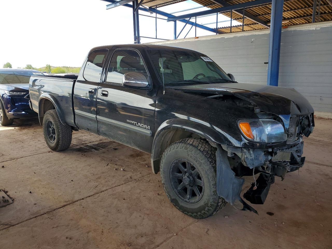 2004 Toyota Tundra SR5