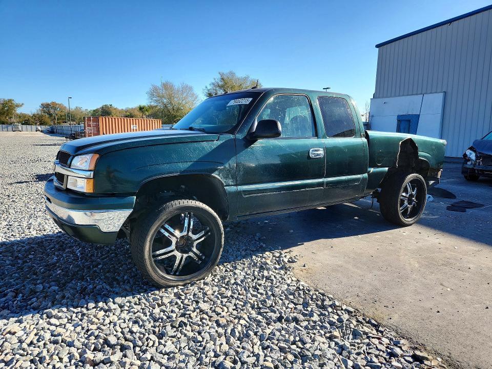 2003 Chevrolet Silverado C1500