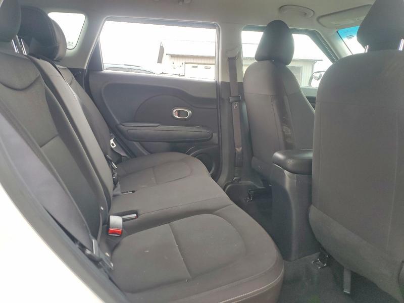 2017 KIA Soul Base