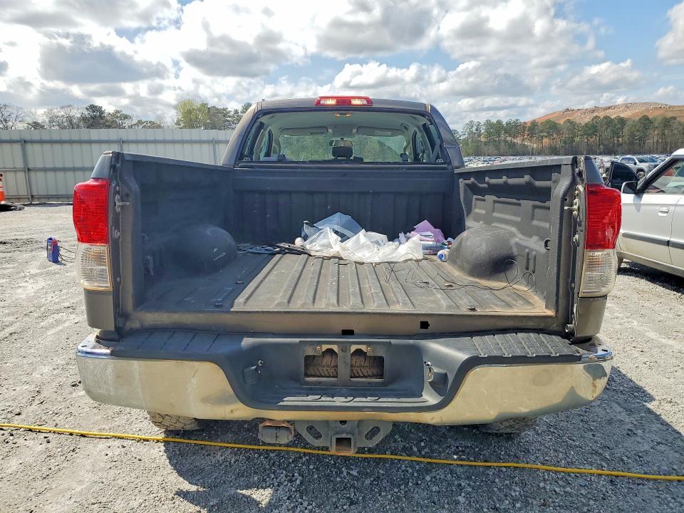 2011 Toyota Tundra Grade