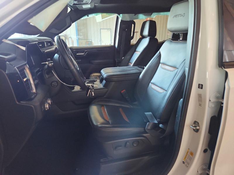 2023 GMC Sierra K1500 AT4