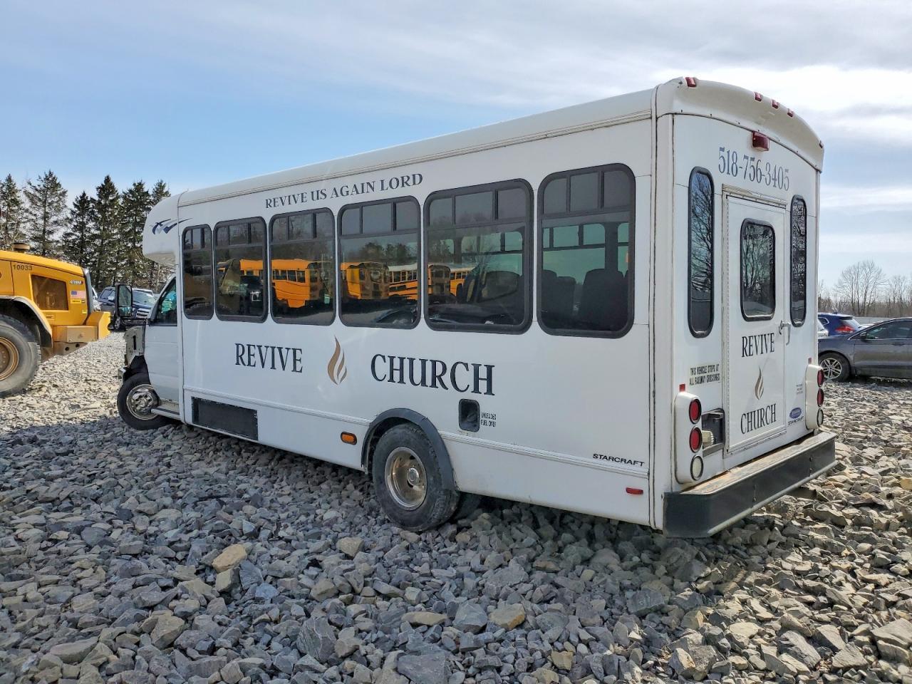 2008 Ford Econoline E450 Super Duty Cutaway Van
