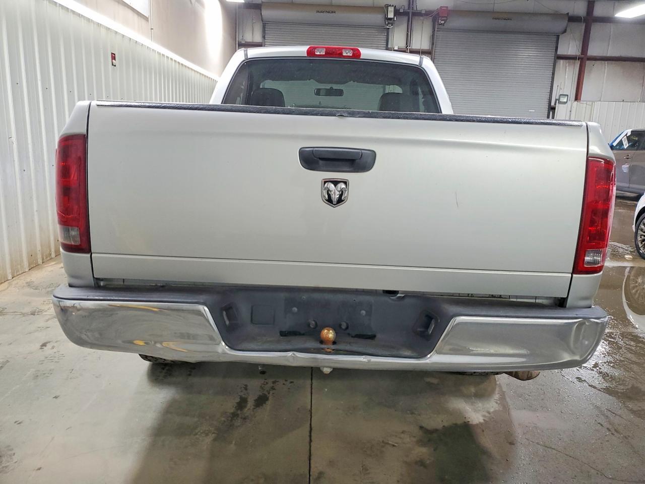 2005 Dodge RAM 1500 ST