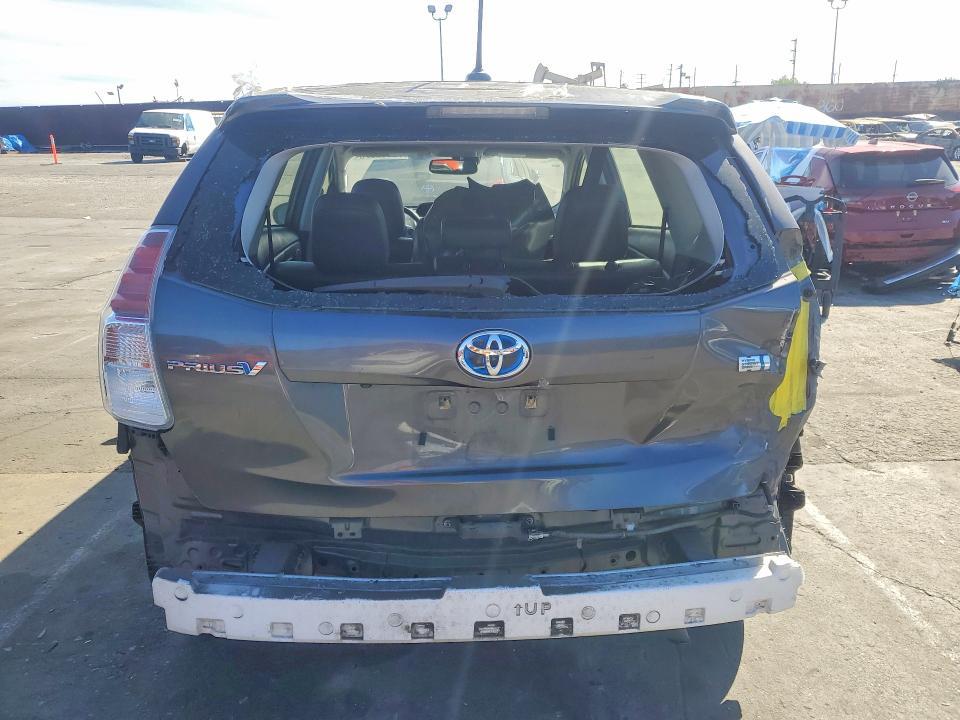 2017 Toyota Prius v Five