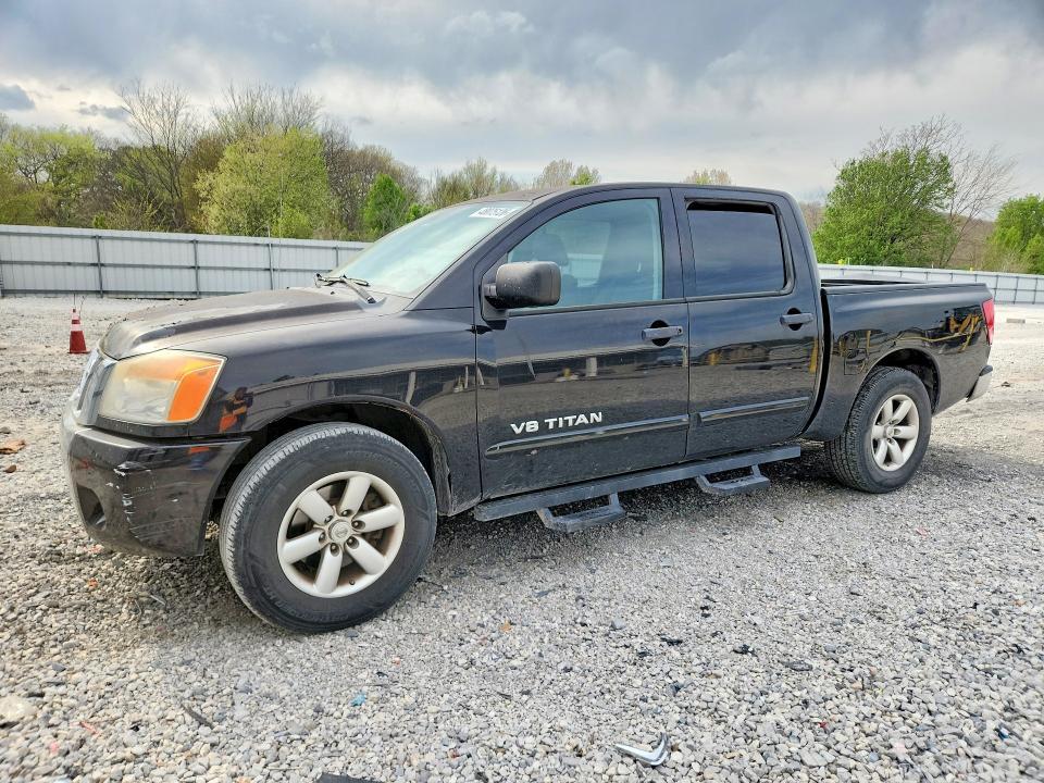 2012 Nissan Titan s