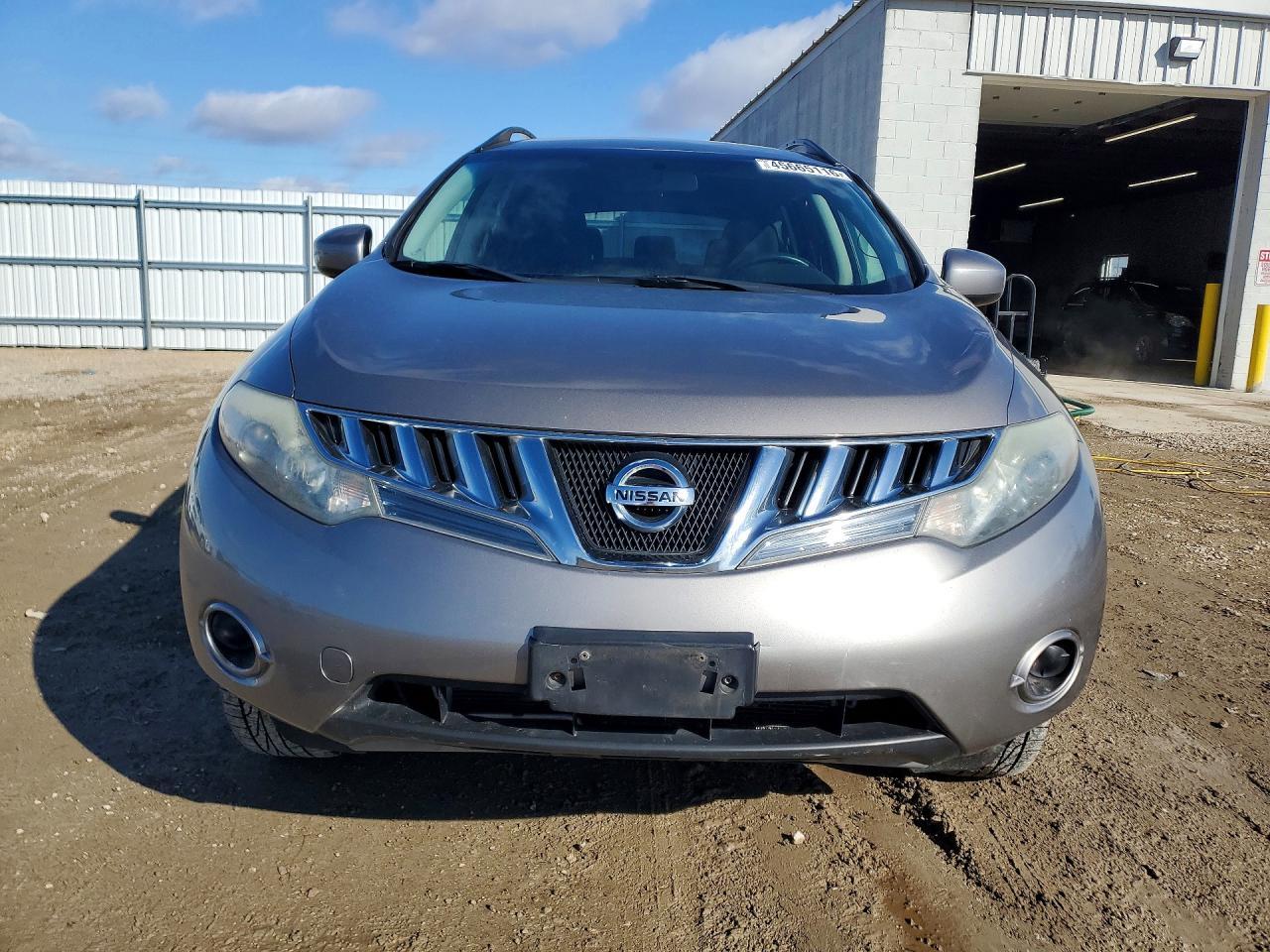 2009 Nissan Murano s