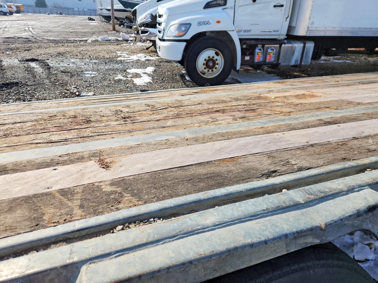 2021 Manac Drop Deck Trailer