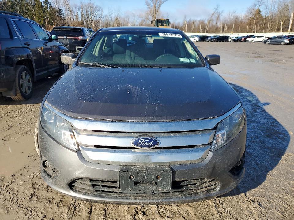 2012 Ford Fusion se
