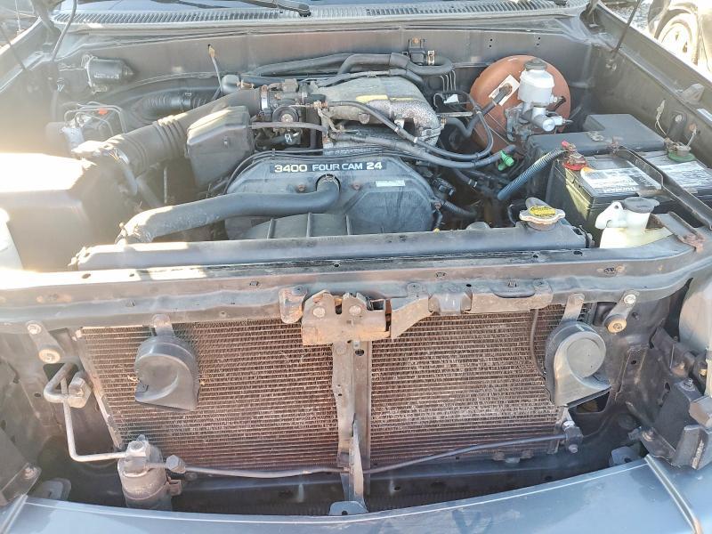 2003 Toyota Tundra Base